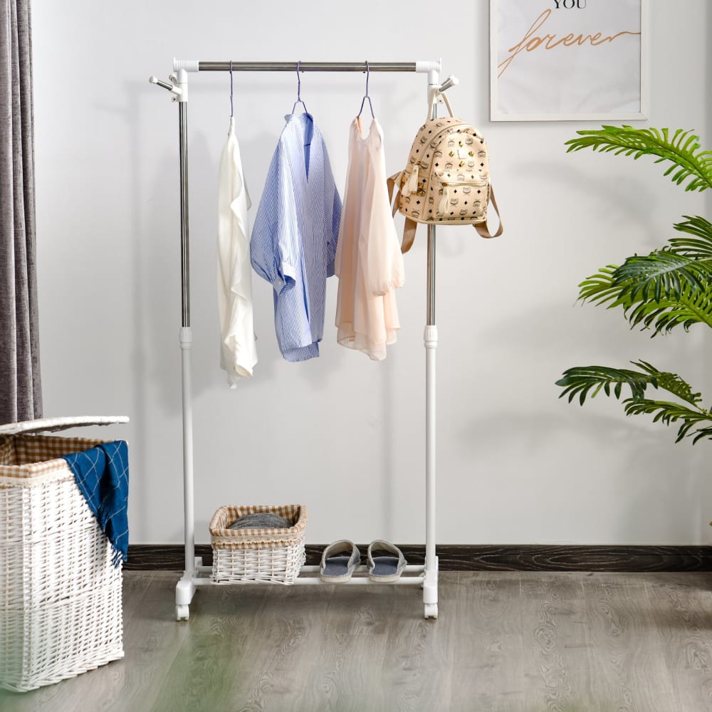 Perchero de ropa 68.5x42x145 cm blanco y plata - Maisons du Monde