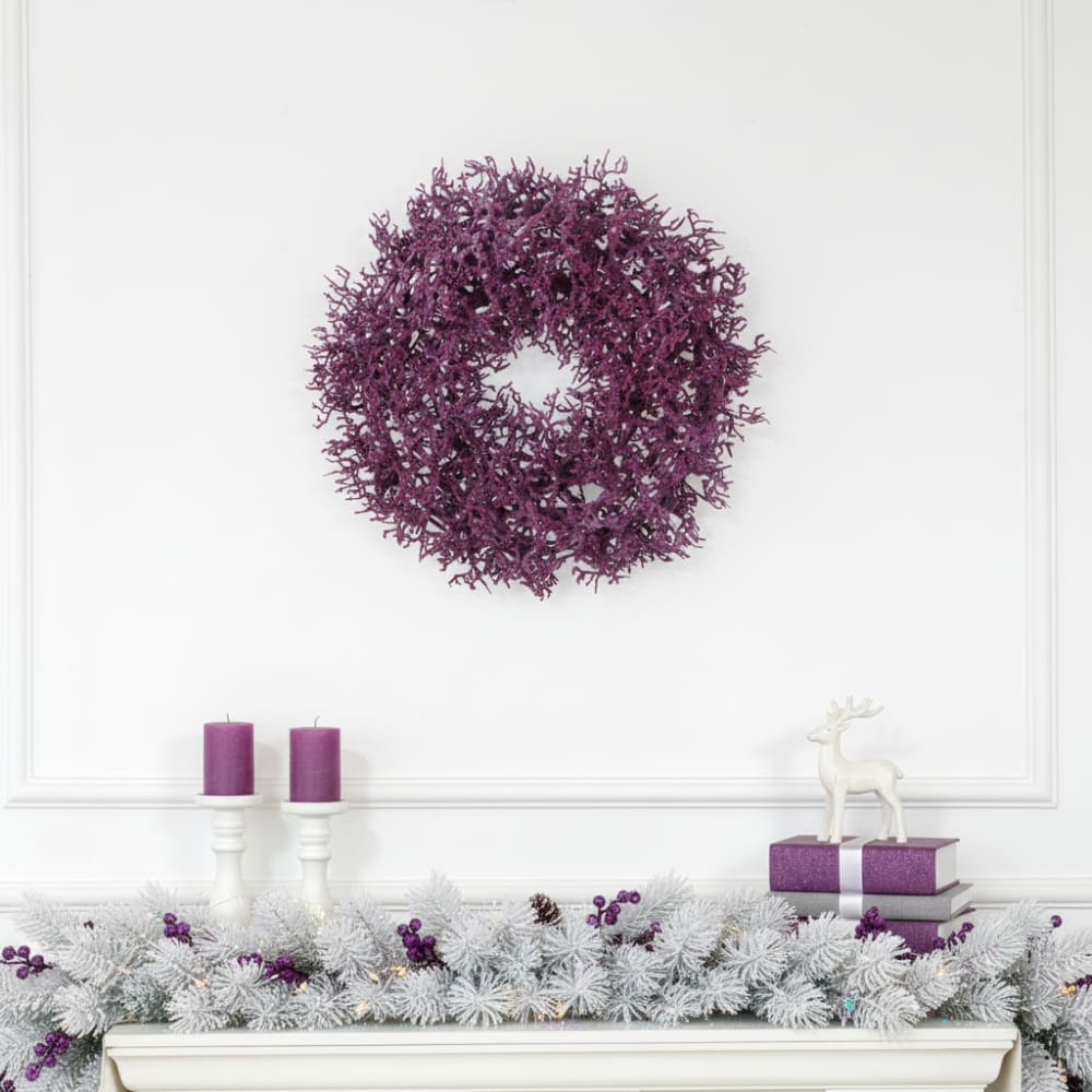 Weihnachtskranz dekorativ aus künstlichen Zweigen D30, Violett -
