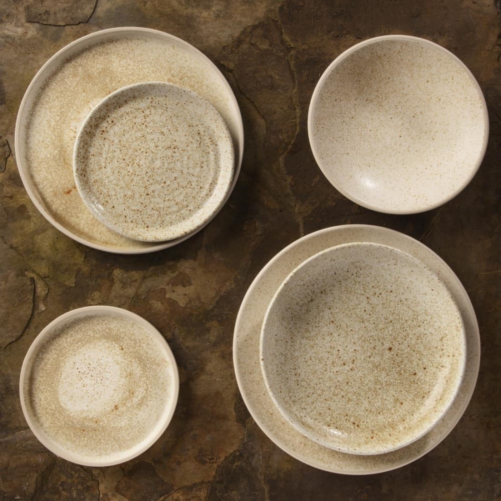 Assiette plate bord droit 180 mm 6 coloris lot de 6 canv - Maisons du Monde