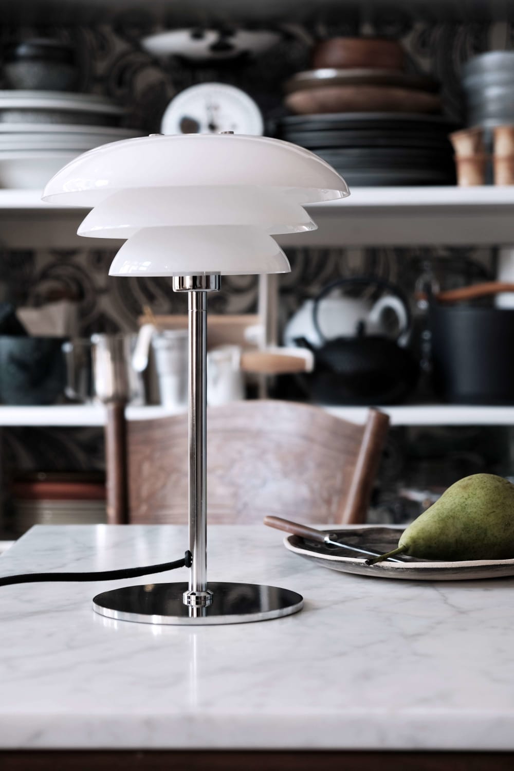 Lampe à poser en verre et chrome verre