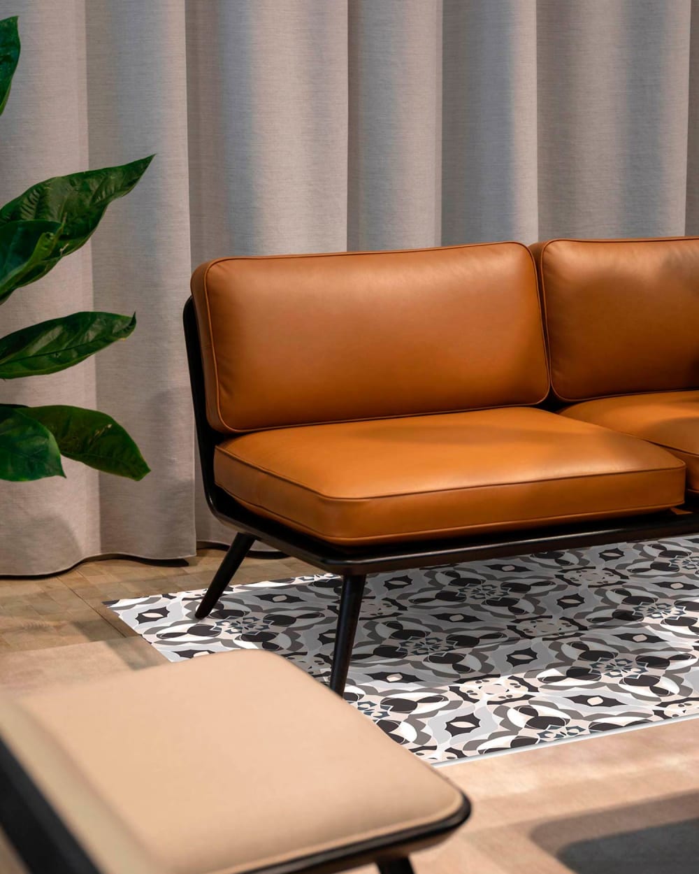 Alfombra vinílica baldosín oriental caleidoscopio gris 60x250 cm - Maisons du Monde