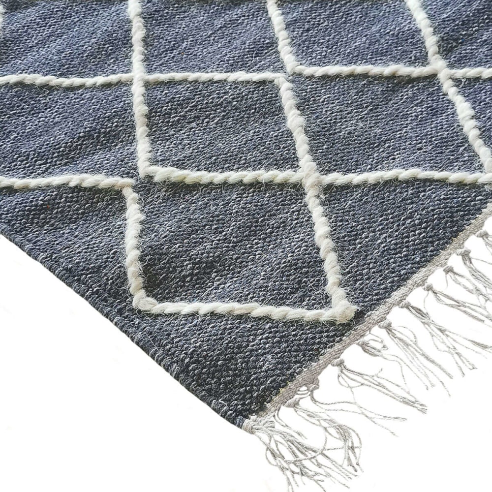 Tapis coton motifs croisillons en laine épaisse gris foncé 160x230 — vue 4
