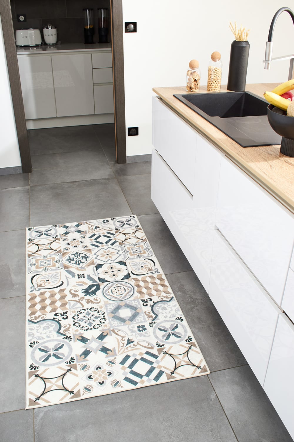 Tapis de cuisine carreaux de ciment marron 80x150 — vue 4