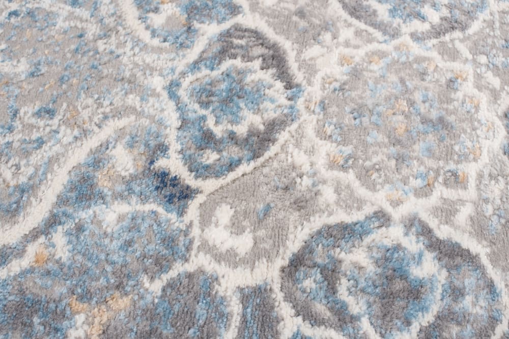 Alfombra de salón comedor vintage crema azul gris flores 300x400 - Maisons du Monde