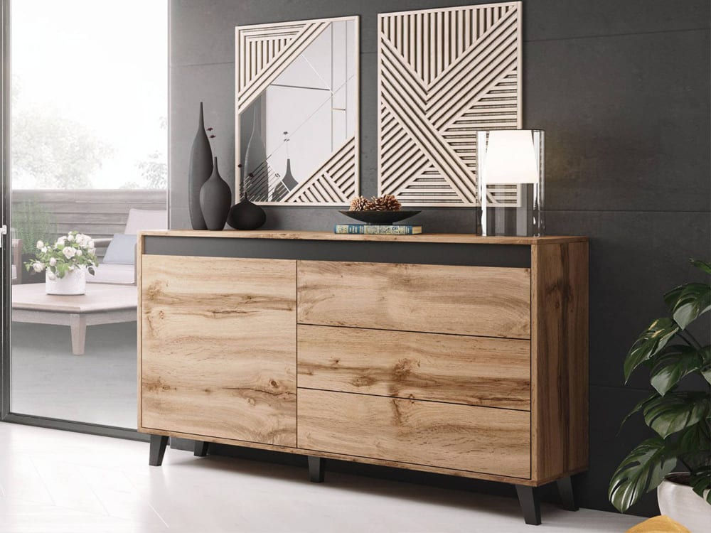 Buffet bas   effet bois et noir   3 tiroirs et 1 porte  bois