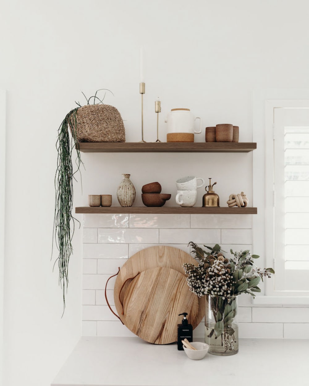 Pack 3 estanterías de madera maciza flotante nogal 100x3,2cm - Maisons du Monde