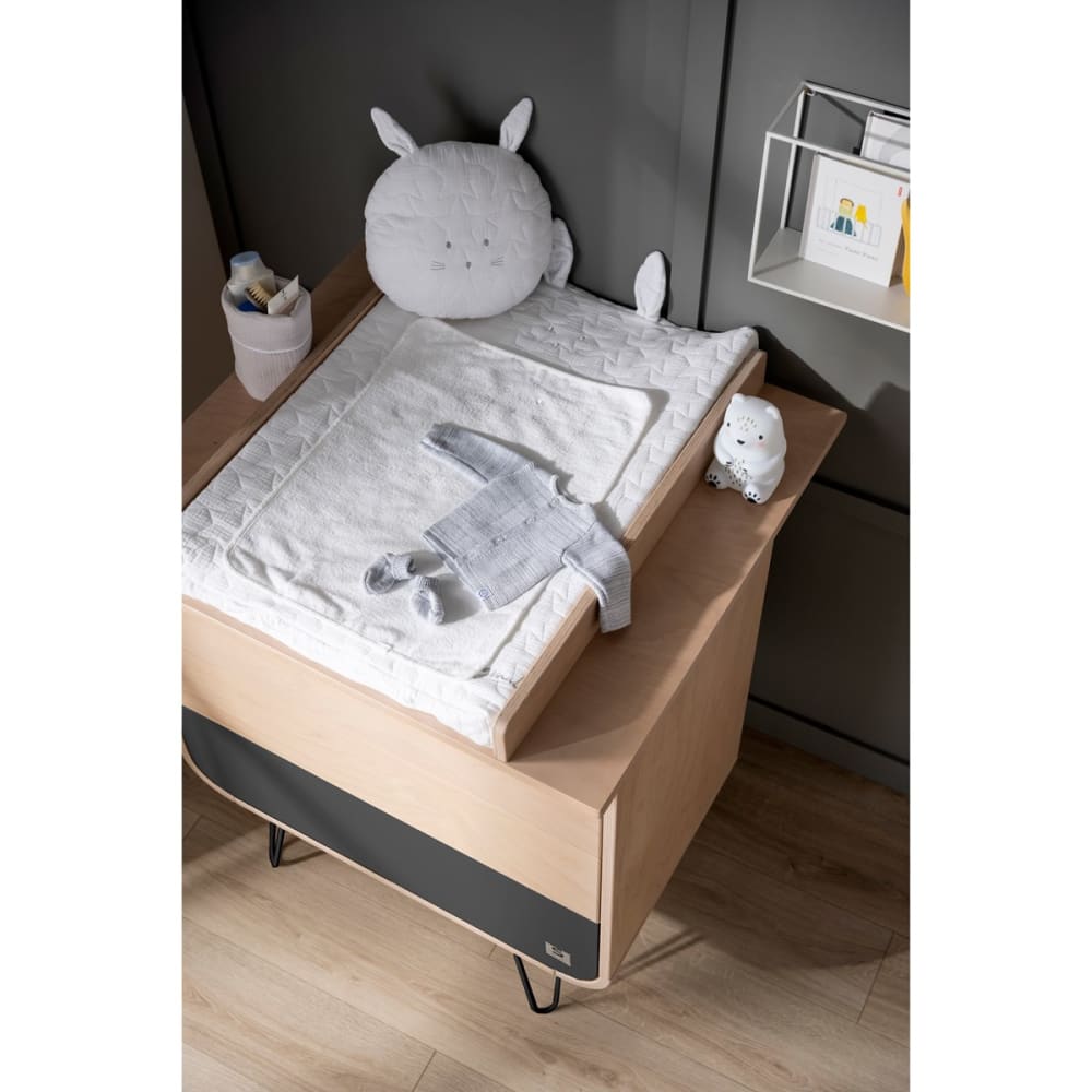 Commode 3 tiroirs pieds métal - Maisons du Monde