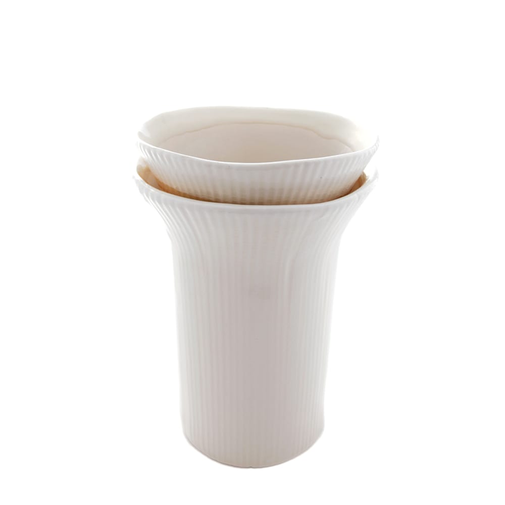 Vase décoratif en grès blanc cassé H22