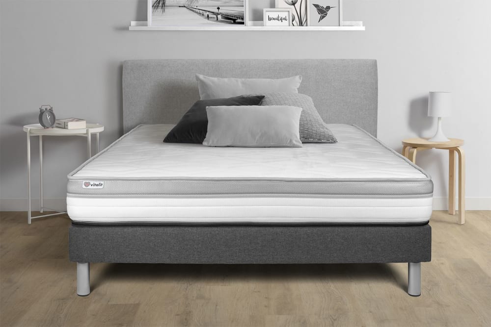 Somier gris + colchón con espuma 135 x 190 - Maisons du Monde