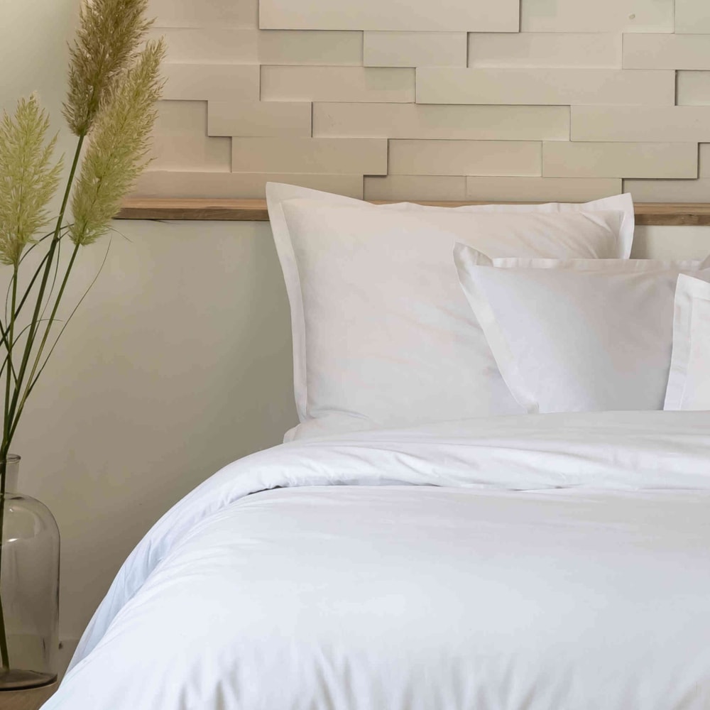 Parure de lit percale de coton unie blanc 260x240 cm - Maisons du Monde