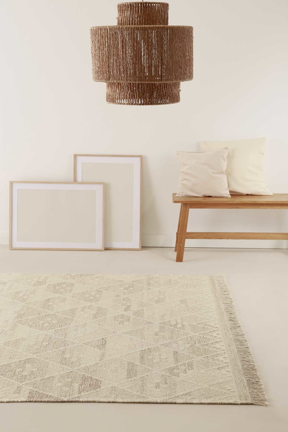 Tapis tissé main beige et tons pastels avec léger motif 130x190 — vue 3