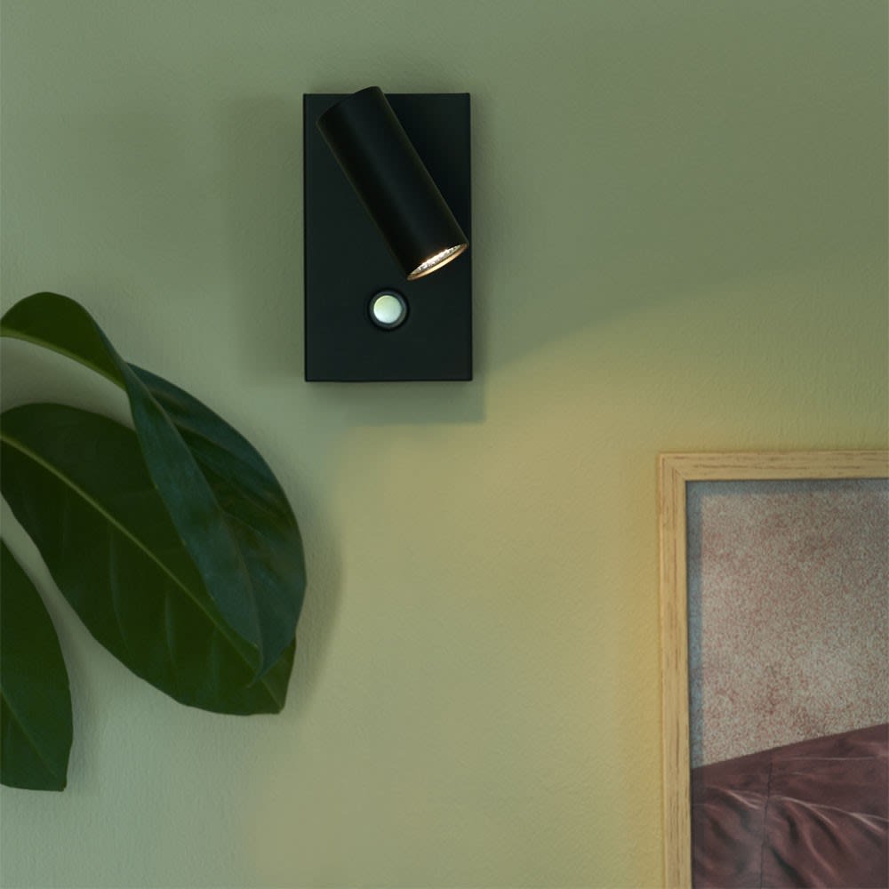 Aplique de pared led minimalista negro orientable con interruptor - Maisons du Monde