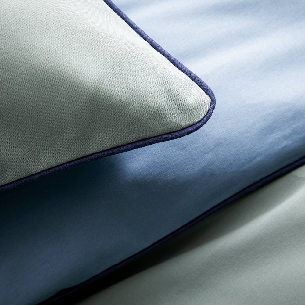 Housse de couette bicolore en coton bleu 260x240 — vue 4
