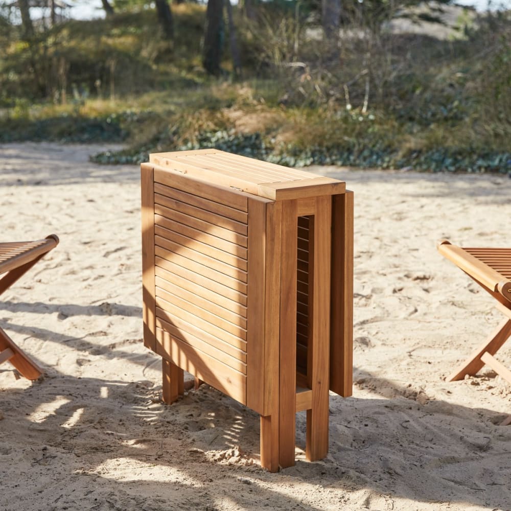 Klappbarer Gartentisch aus massiver Akazie 2/4 Pers. - Maisons Du