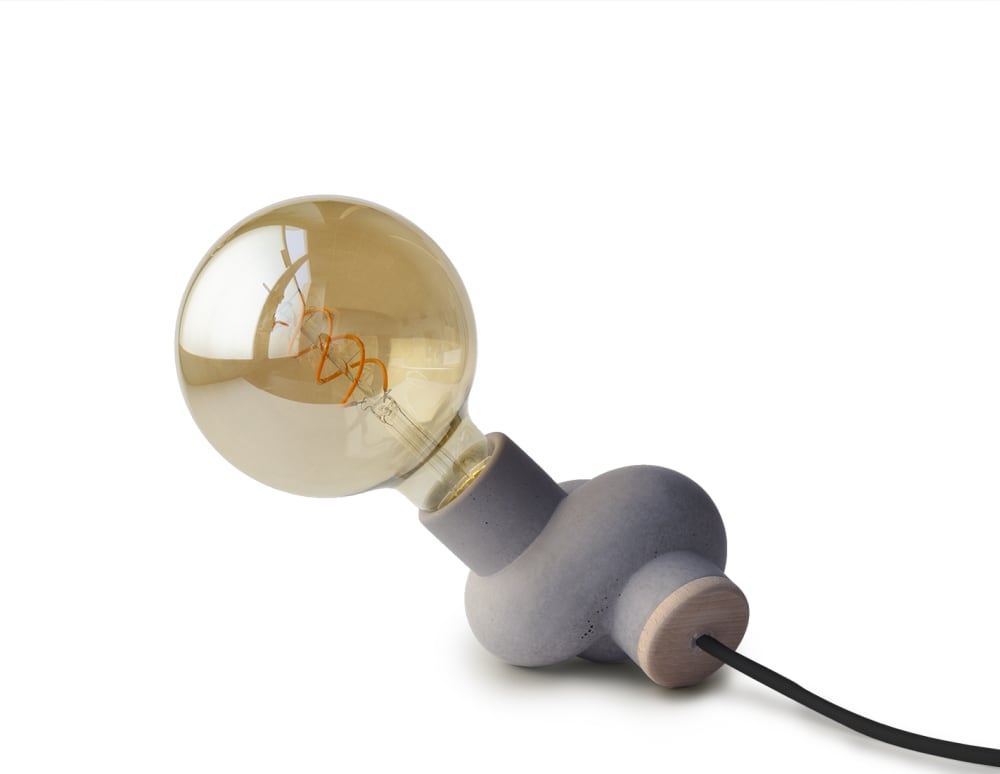 Lampe à poser en béton et bois cordon noir ampoule LED edison — vue 4