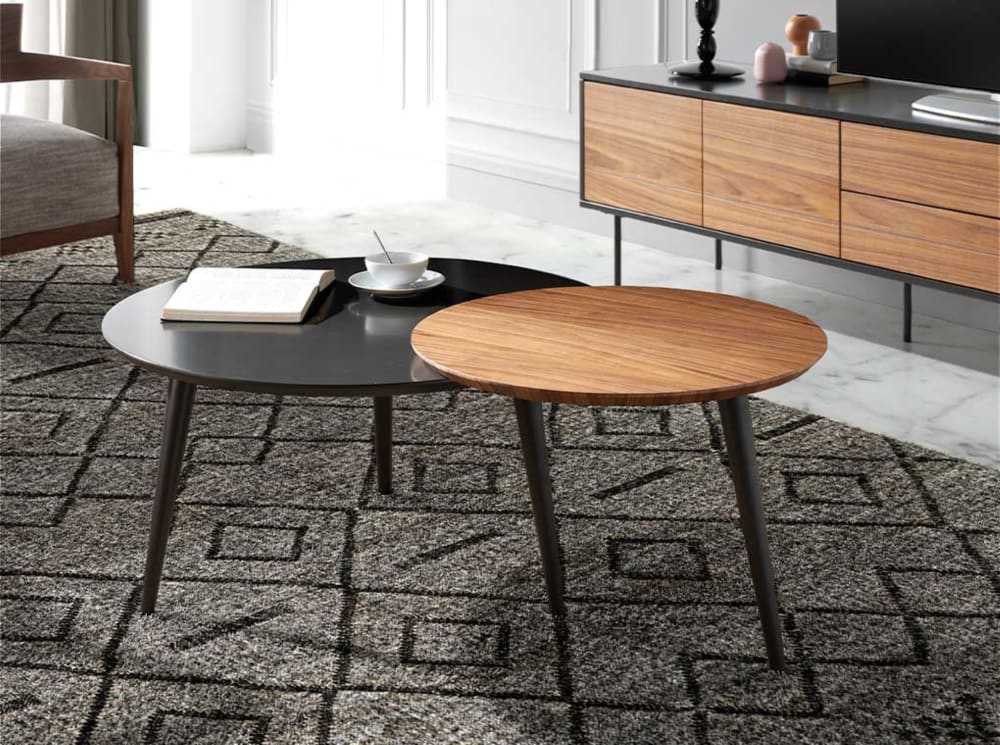 Set de mesas de centro nido en MDF lacado gris y chapa - Maisons du Monde