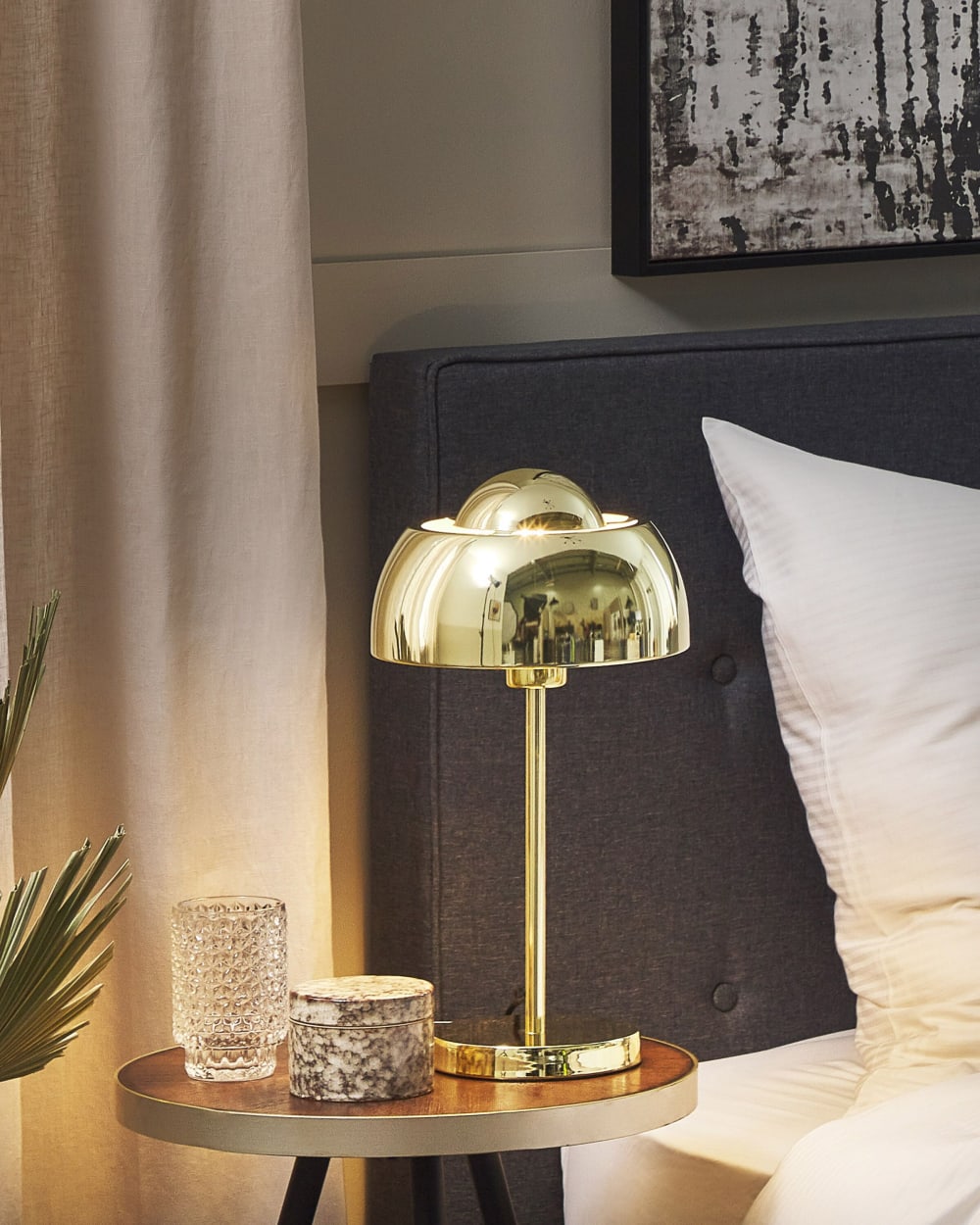 Lampe à poser métal doré — vue 3