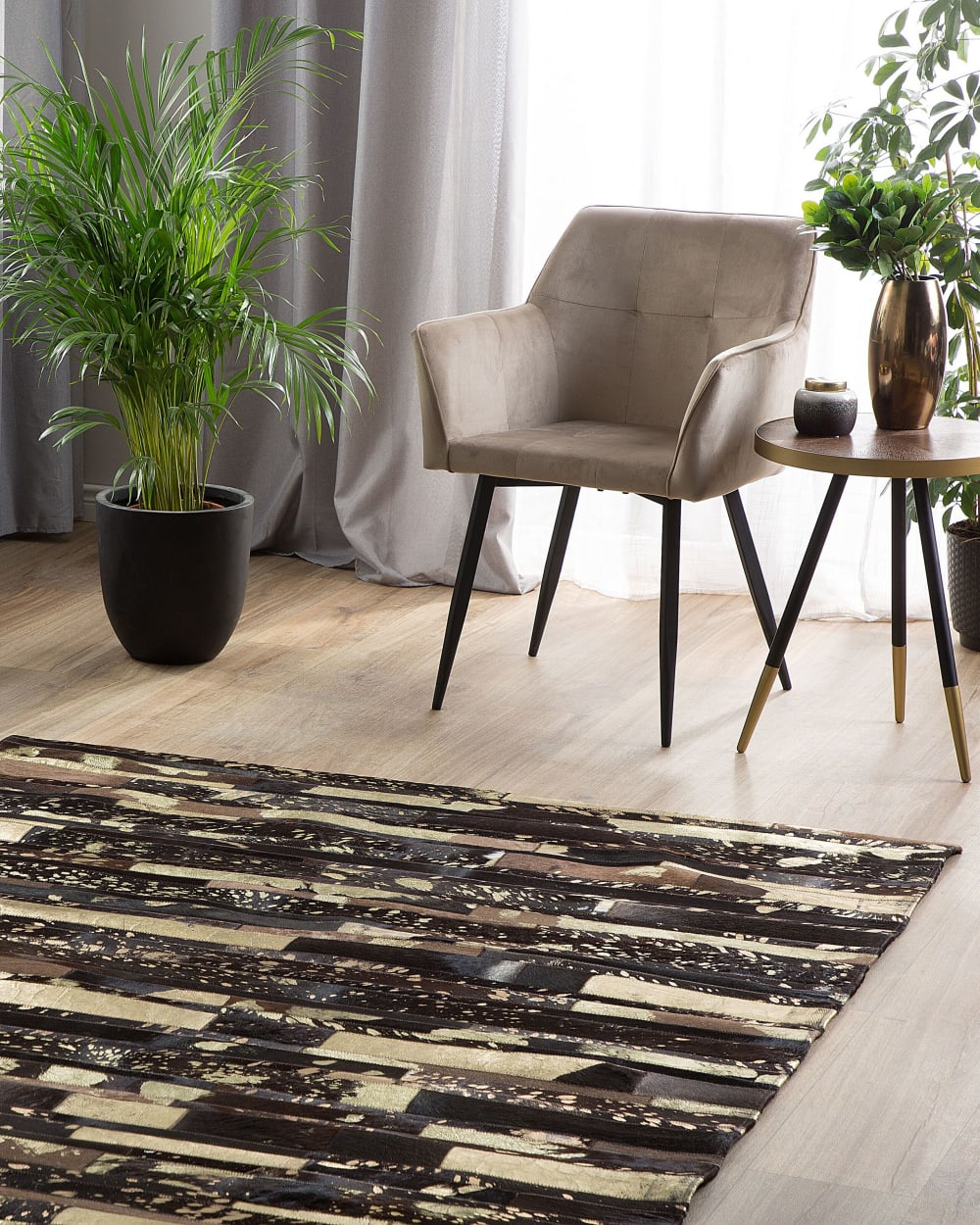 Kurzflor Teppich aus Echtleder 230 x 160cm, braun - Maisons Du