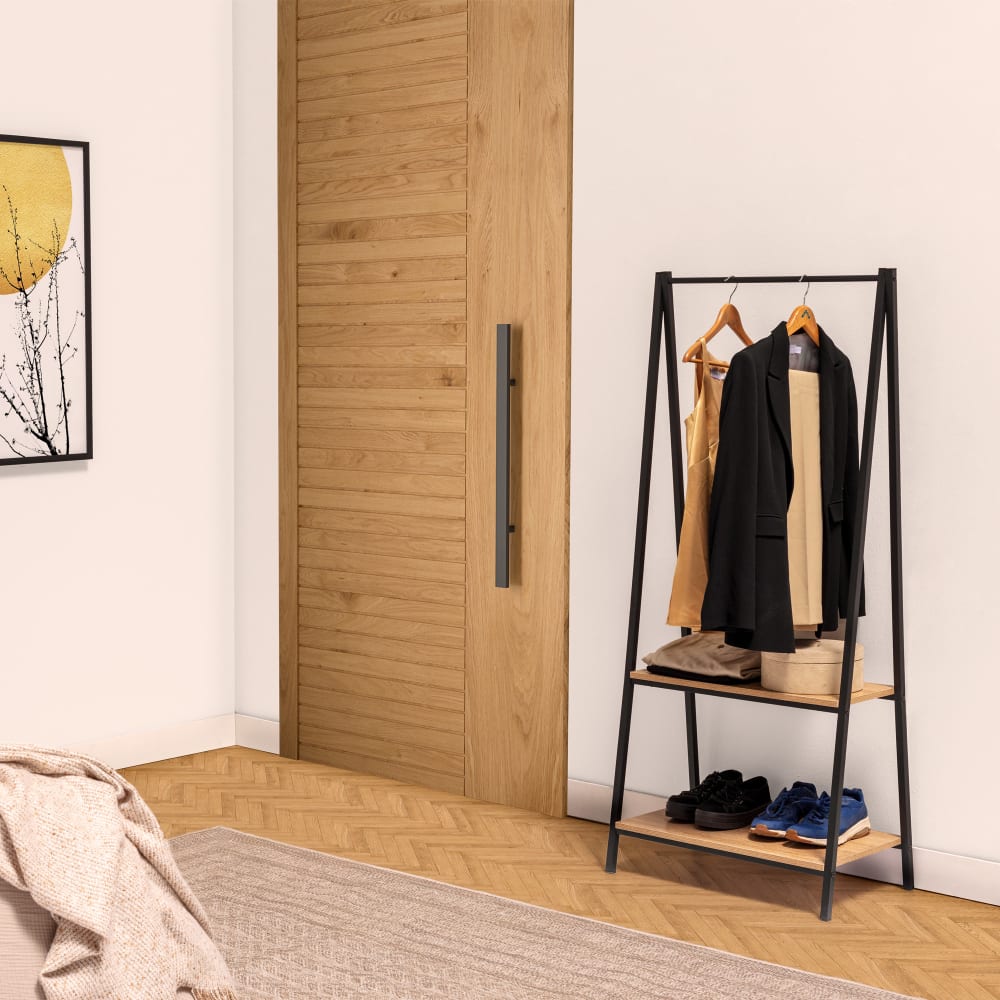 Portemanteau avec étagère 2 étagères 1 barre, coloris chêne/noir - Maisons du Monde