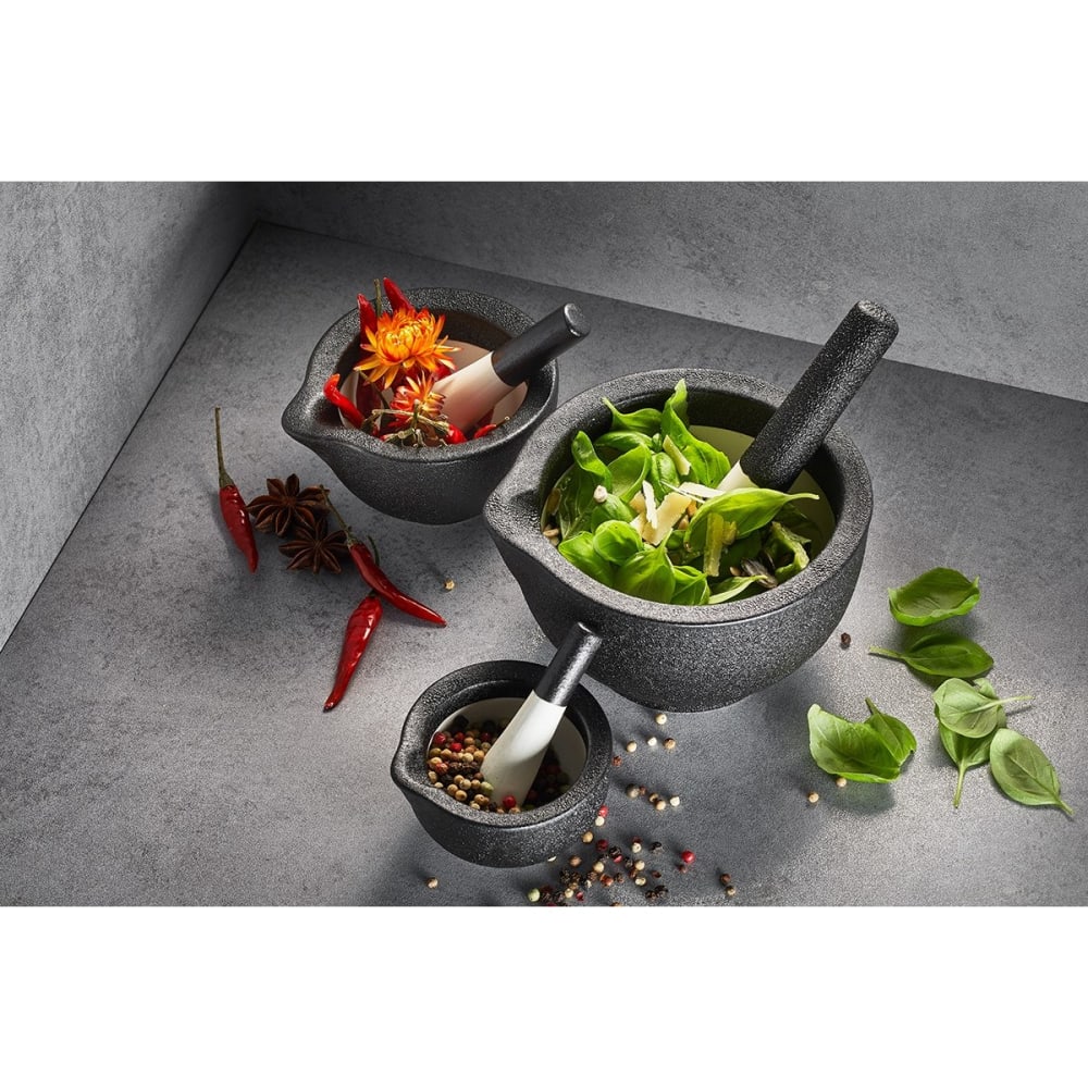 Mortier et pilon en porcelaine noir - Maisons du Monde