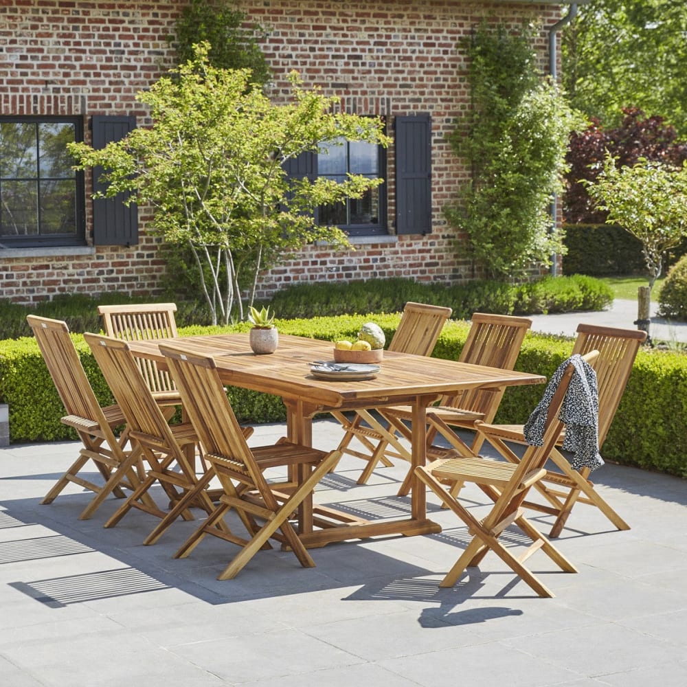 BERAH GETAH Ausziehbare Gartenmöbel aus geöltem Teakholz 8/10 Sitzplätze style modern Braun