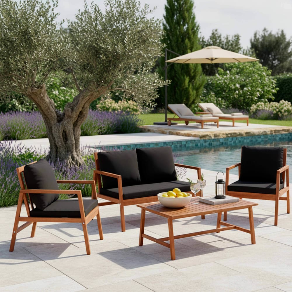 Salon de  terrasse bois avec 1 canapé, 2 fauteuils et table basse noir