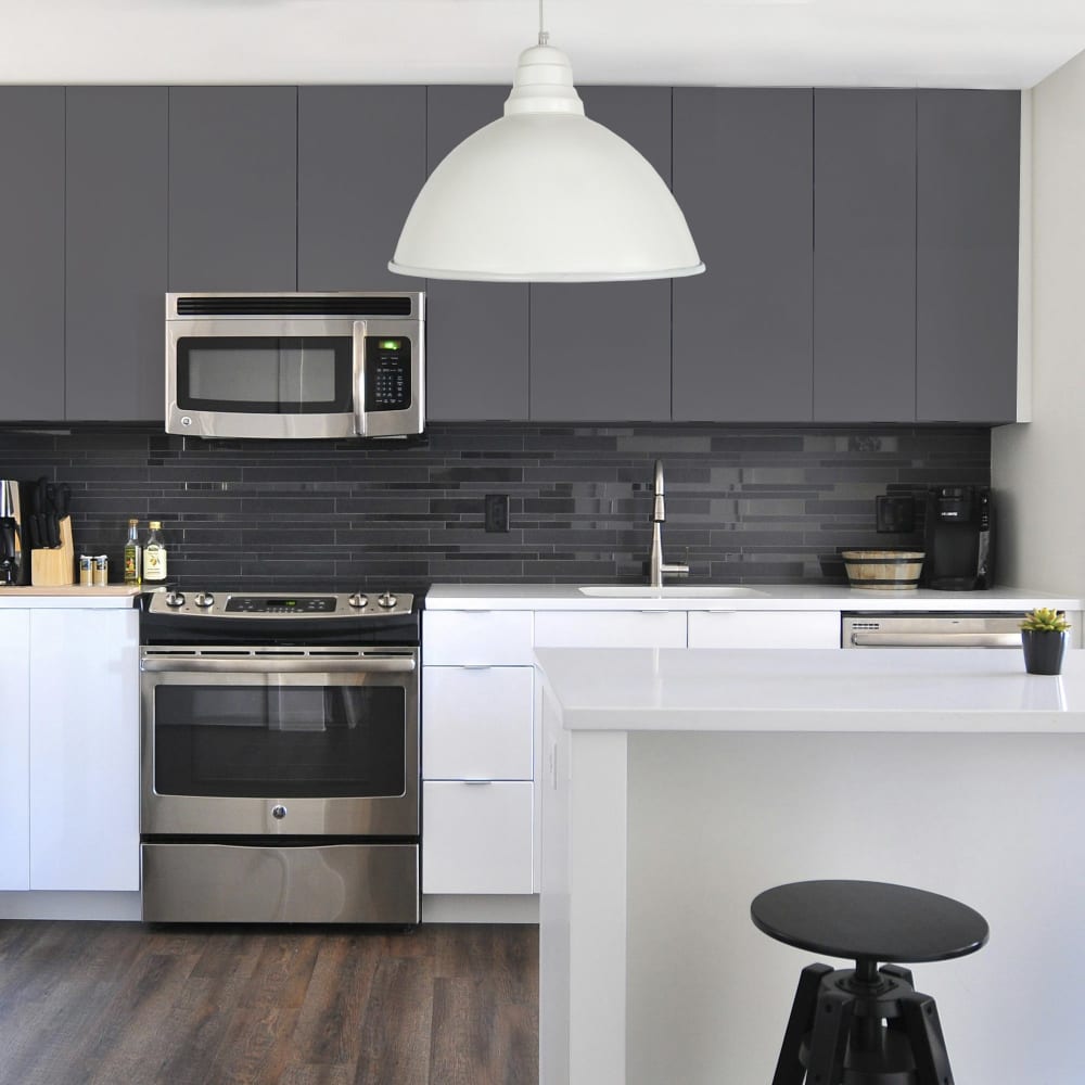 Suspension métal abat-jour métal cloche blanc