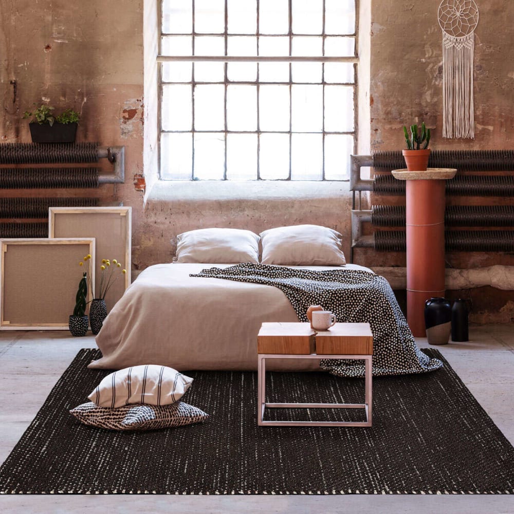 Tapis artisanal en jute coton chenille noir 120x170