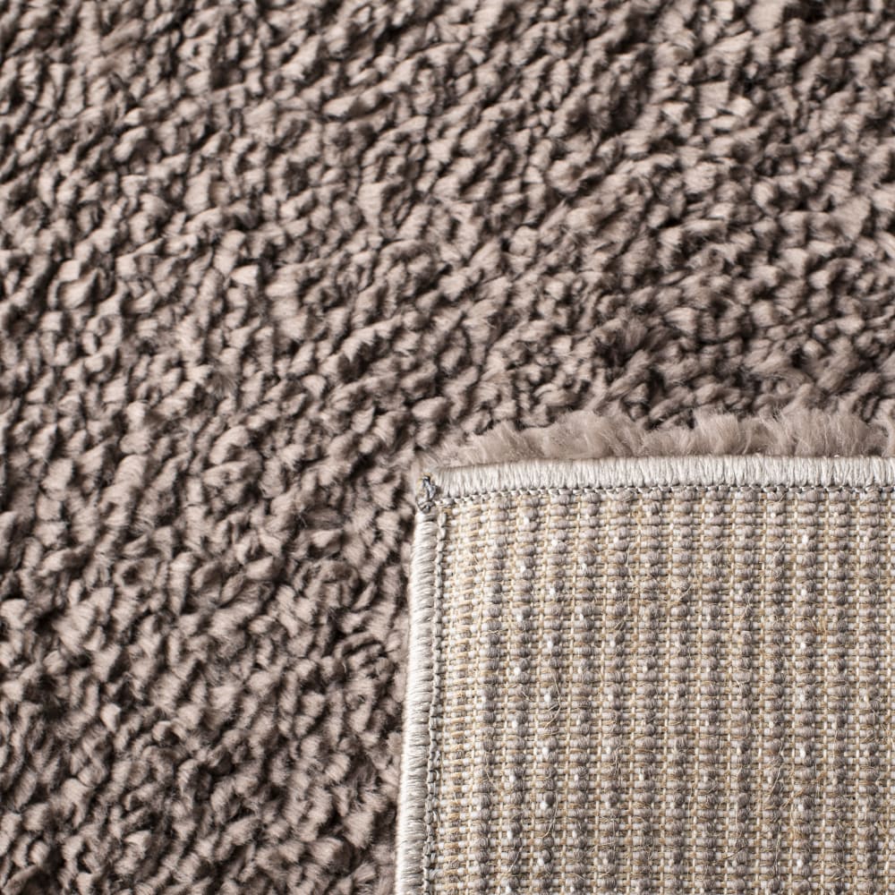 Tapis shag en polypropylène taupe, 91 x 152 cm — vue 3