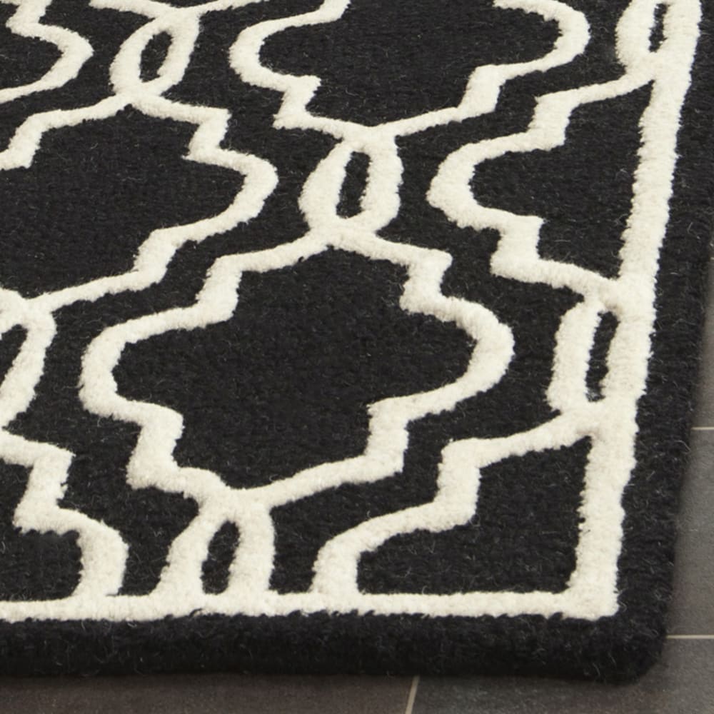 Tapis treillis en laine noir/blanc, 122 x 183 cm — vue 4