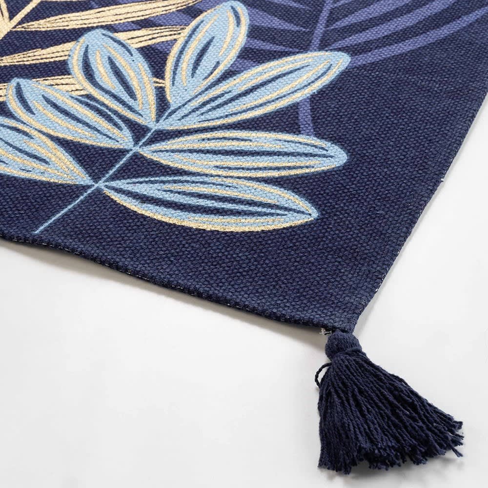 Tapis pompons métallisé bleu 60x90cm - Maisons du Monde