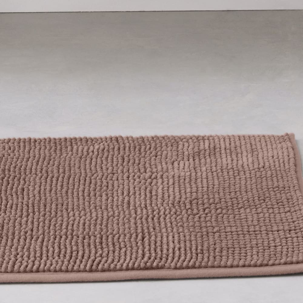 Tapis de bain bubble uni 60x40 cm rose - Maisons du Monde