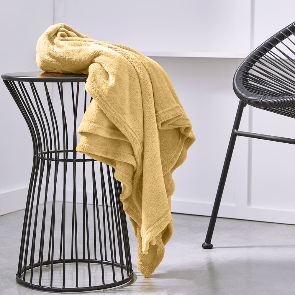 Plaid polaire uni 125x150 cm jaune Plaid polaire uni 125x150 cm jaune