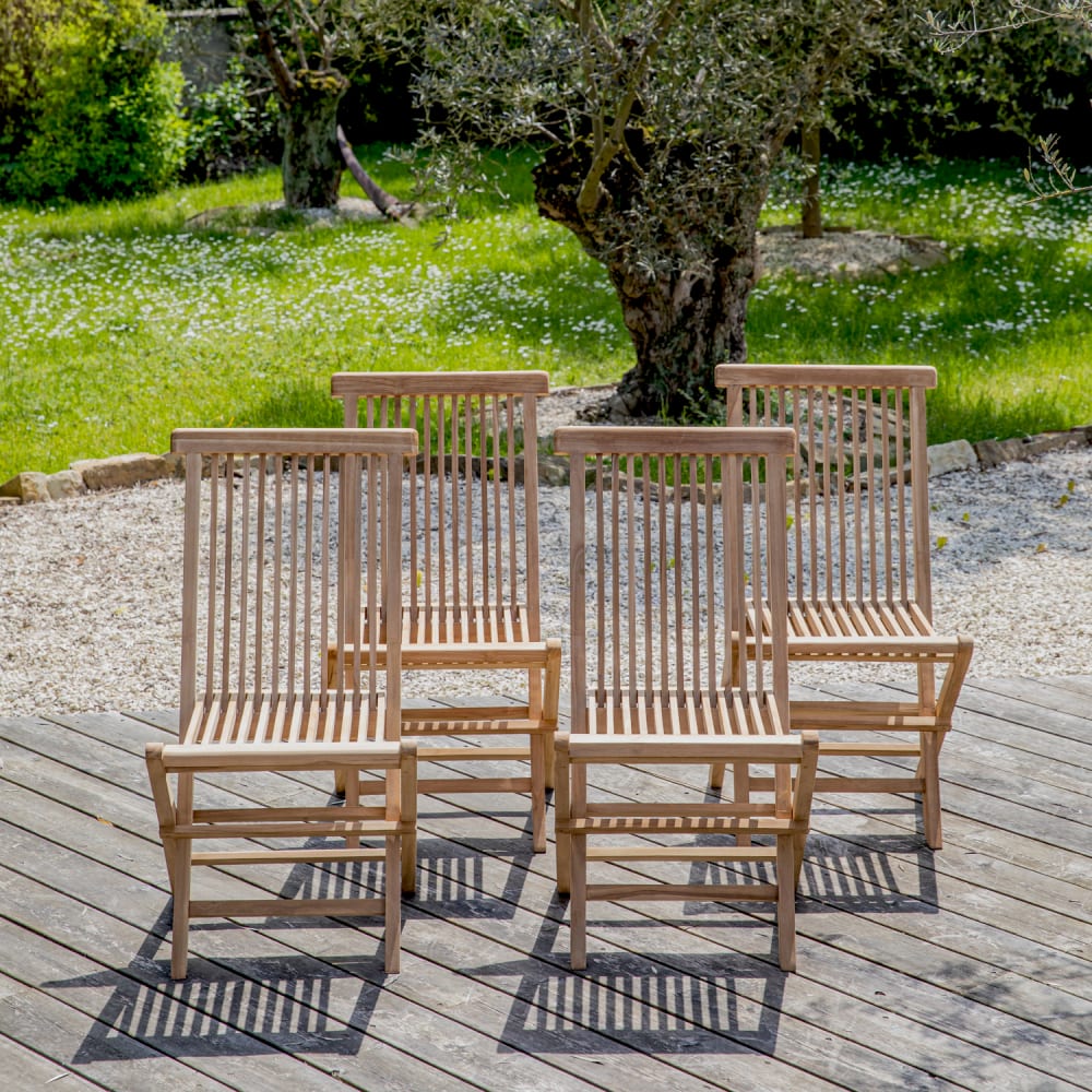 Lot de 4 chaises de jardin en teck