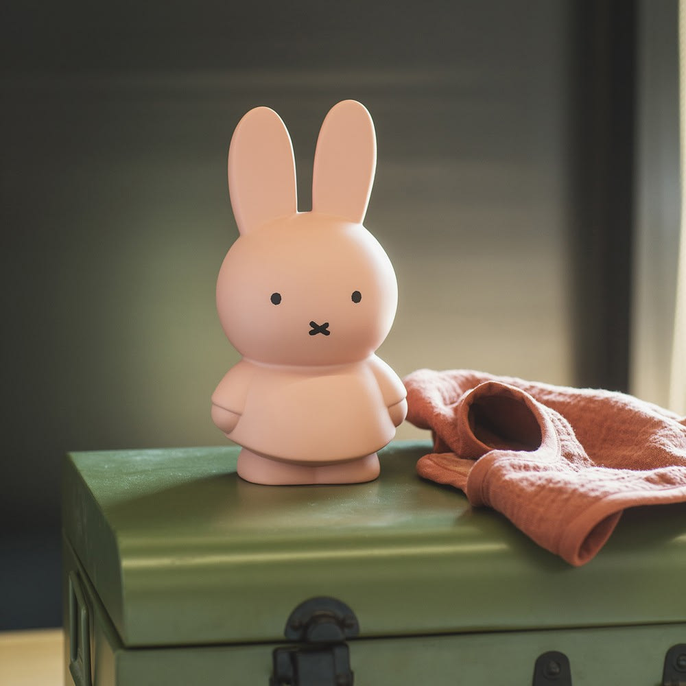 Tirelire Miffy Warm 18 cm rose - Maisons du Monde
