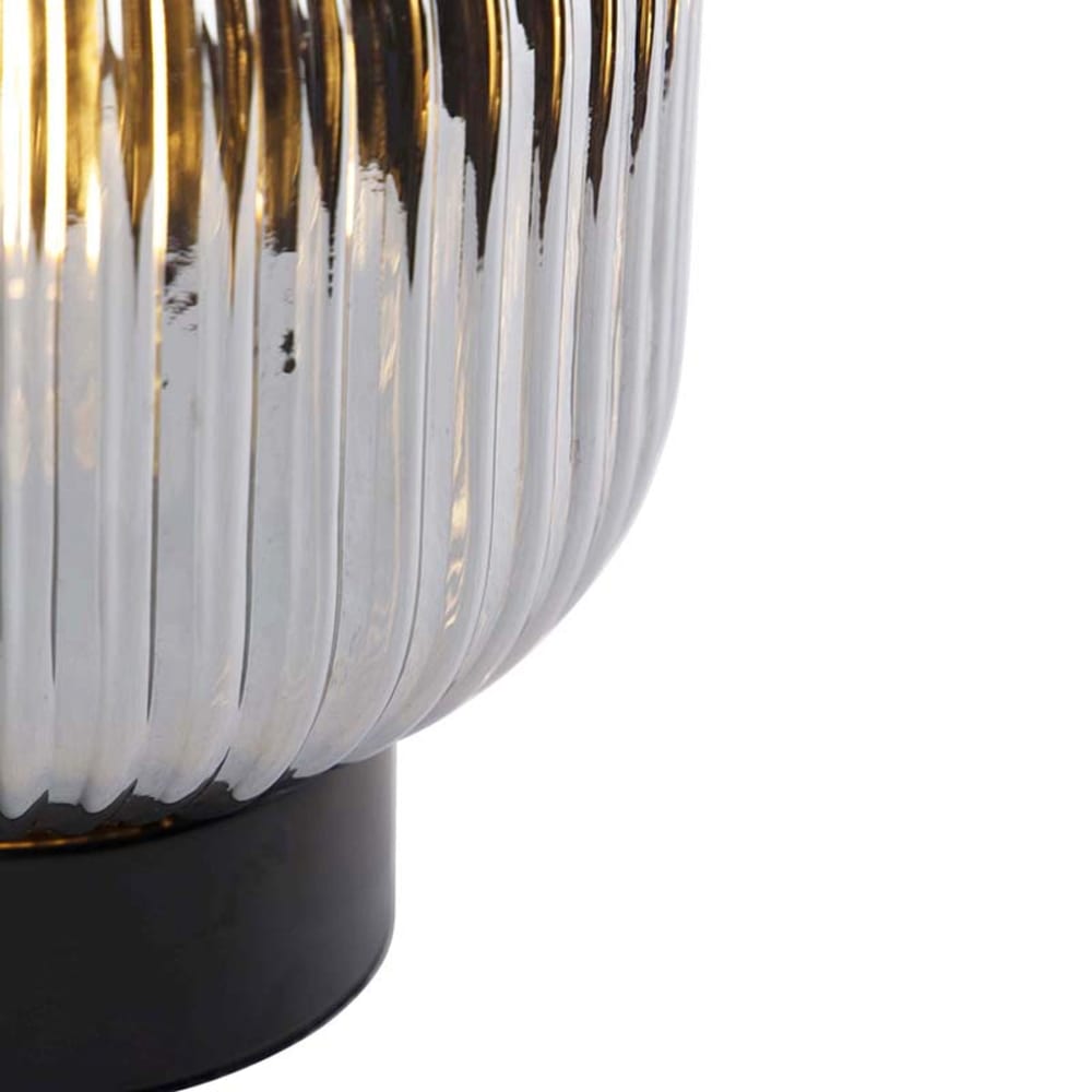 Lampe de table en verre noir — vue 4