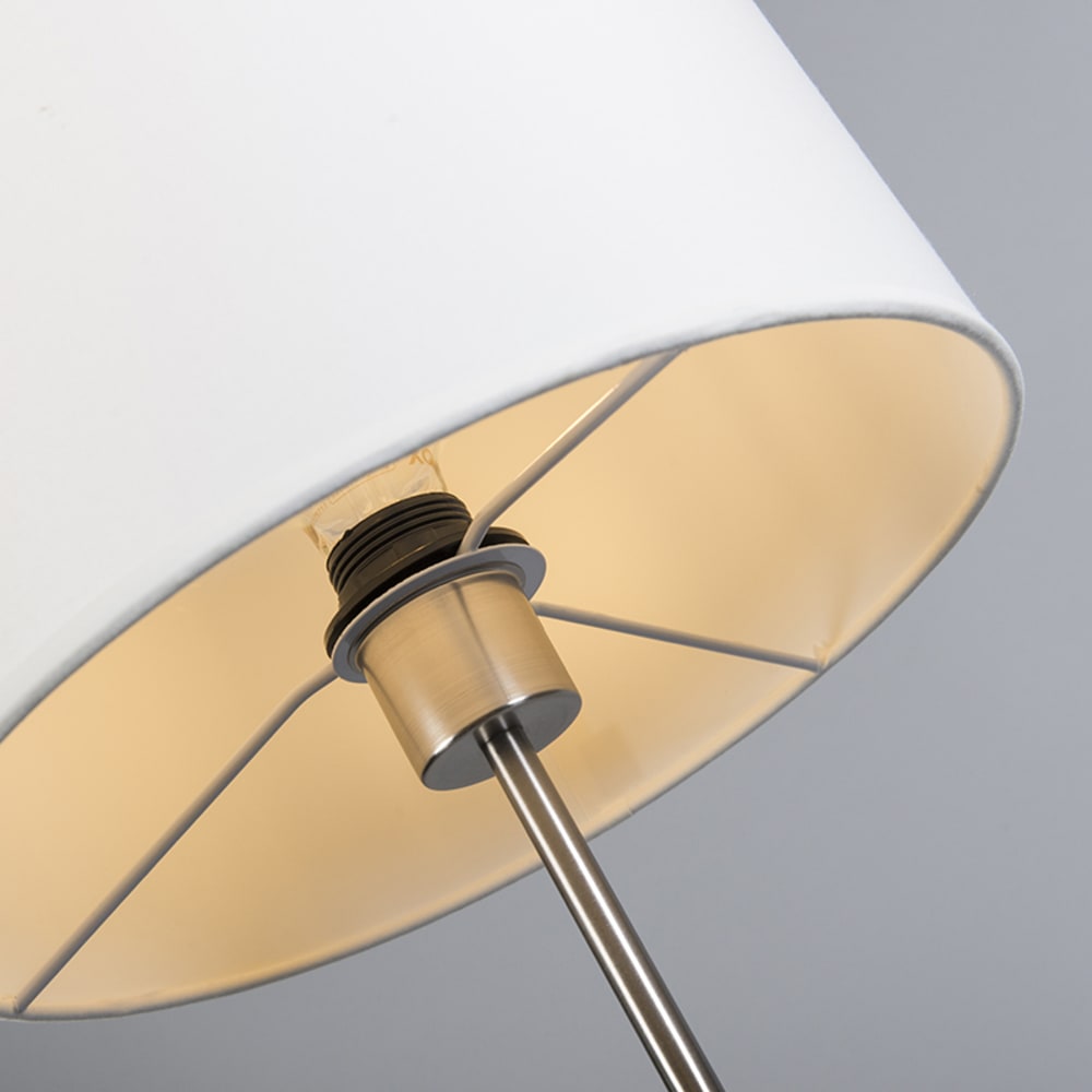 Lampadaire en tissu blanc — vue 4