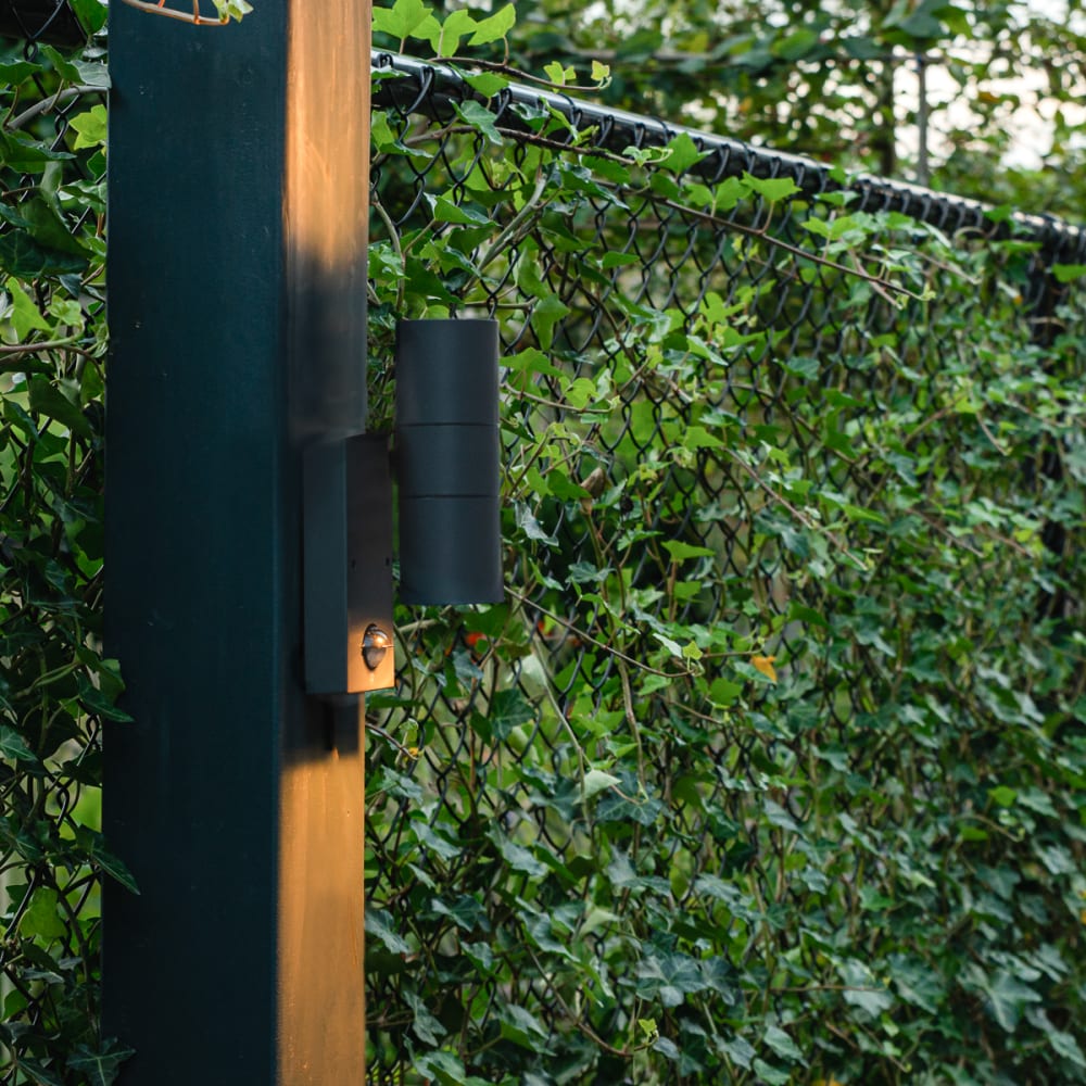 Lampe à détecteur extérieur en acier inoxydable anthracite - Maisons du Monde