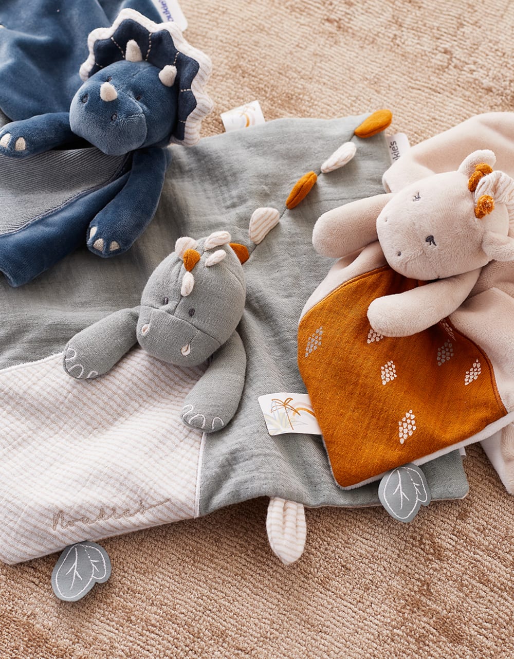 Doudou attache sucette Stégi le stégosaure (Noukie's) - Image 2