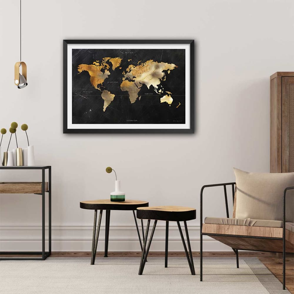 Affiche carte du monde dorée avec cadre noir 90x60 cm