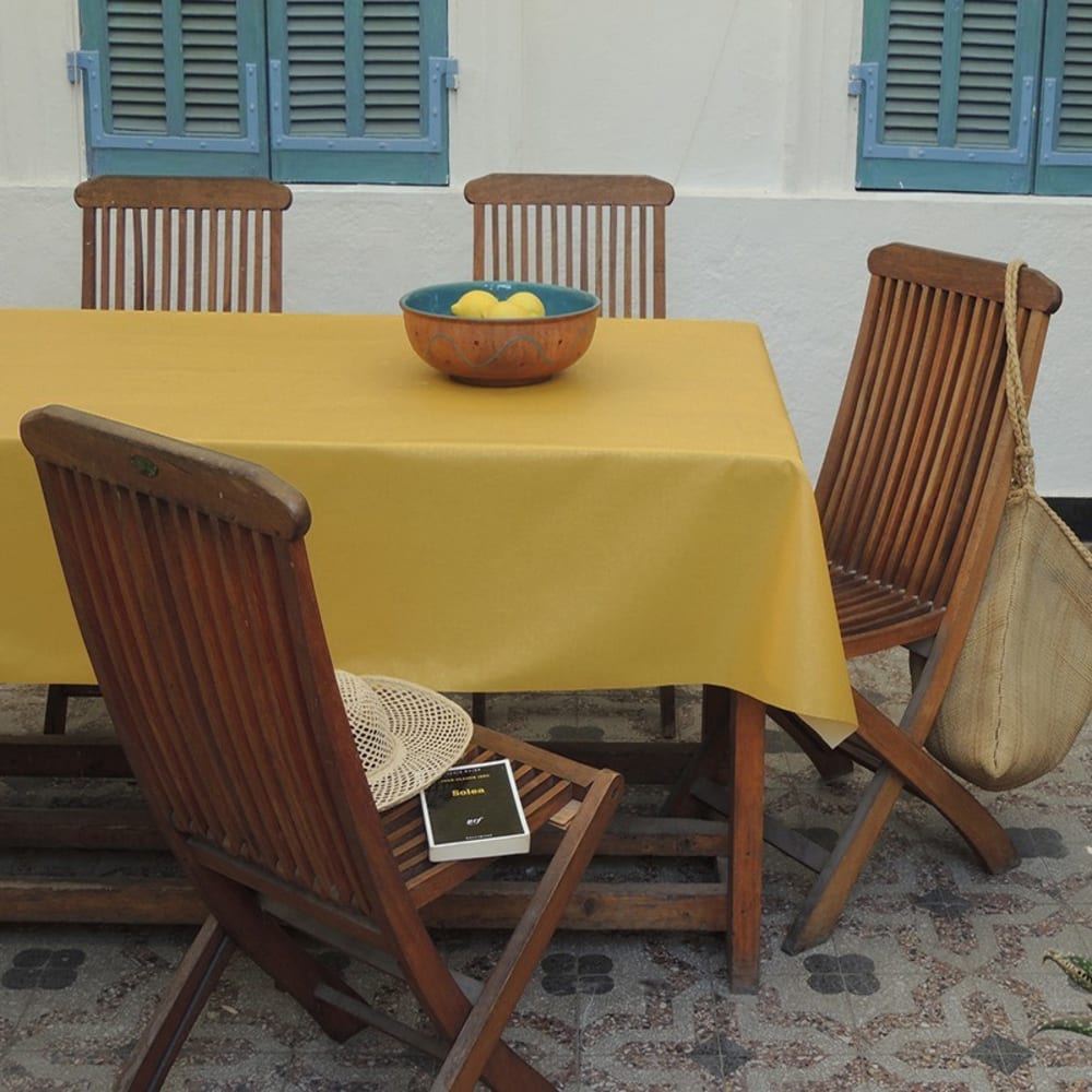 Nappe enduite coton jaune carrée 120 x 120 cm