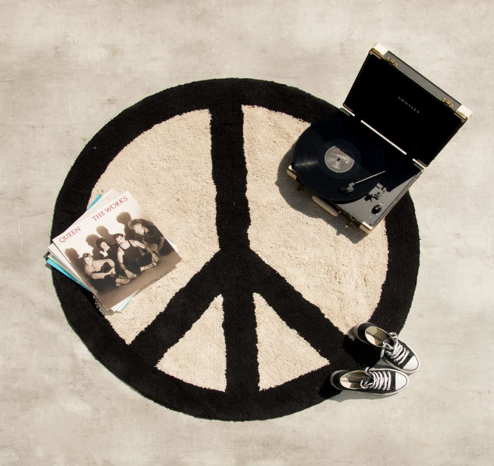 Tapis en coton symbole paix 140 (RNT by Really Nice Things) - Image 1