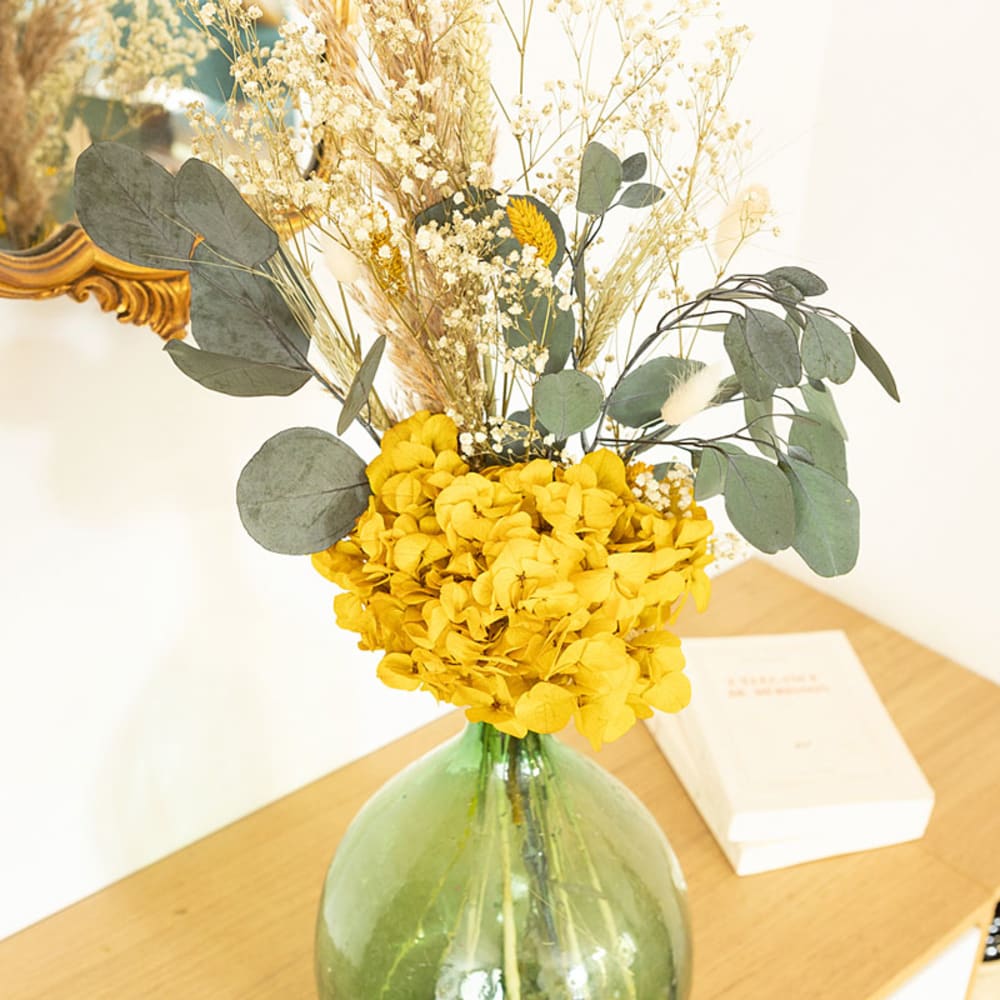 Bouquet de fleurs séchées pour dame jeanne hortensia jaune - Maisons du Monde