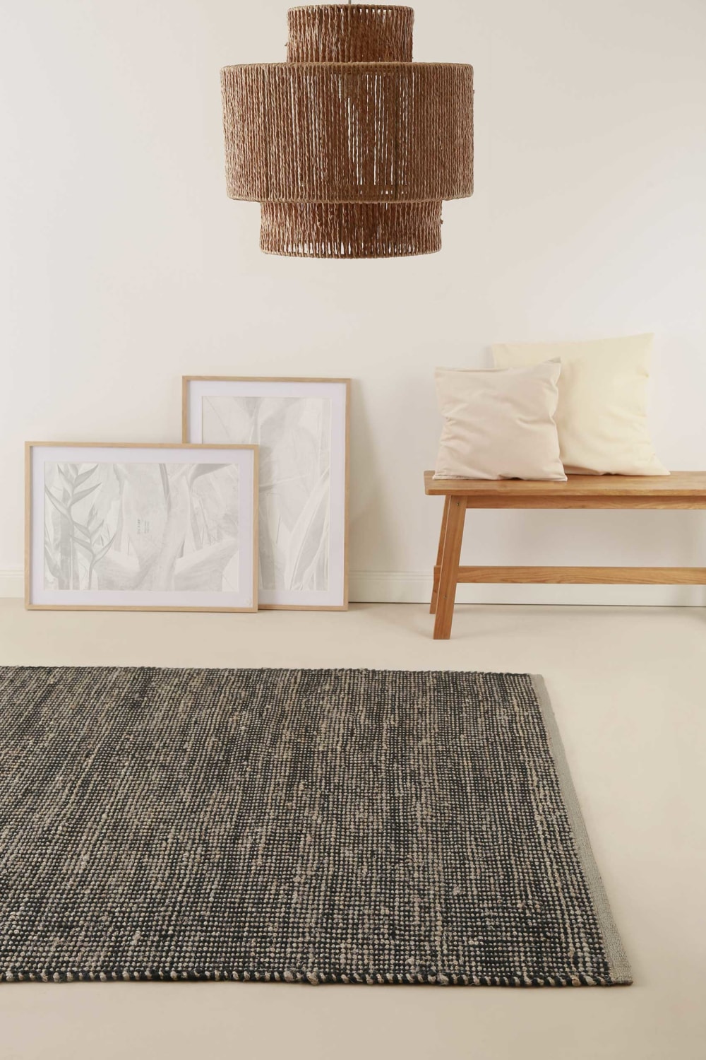 Tapis tissé main en laine et jute noir et gris 130x190 — vue 3