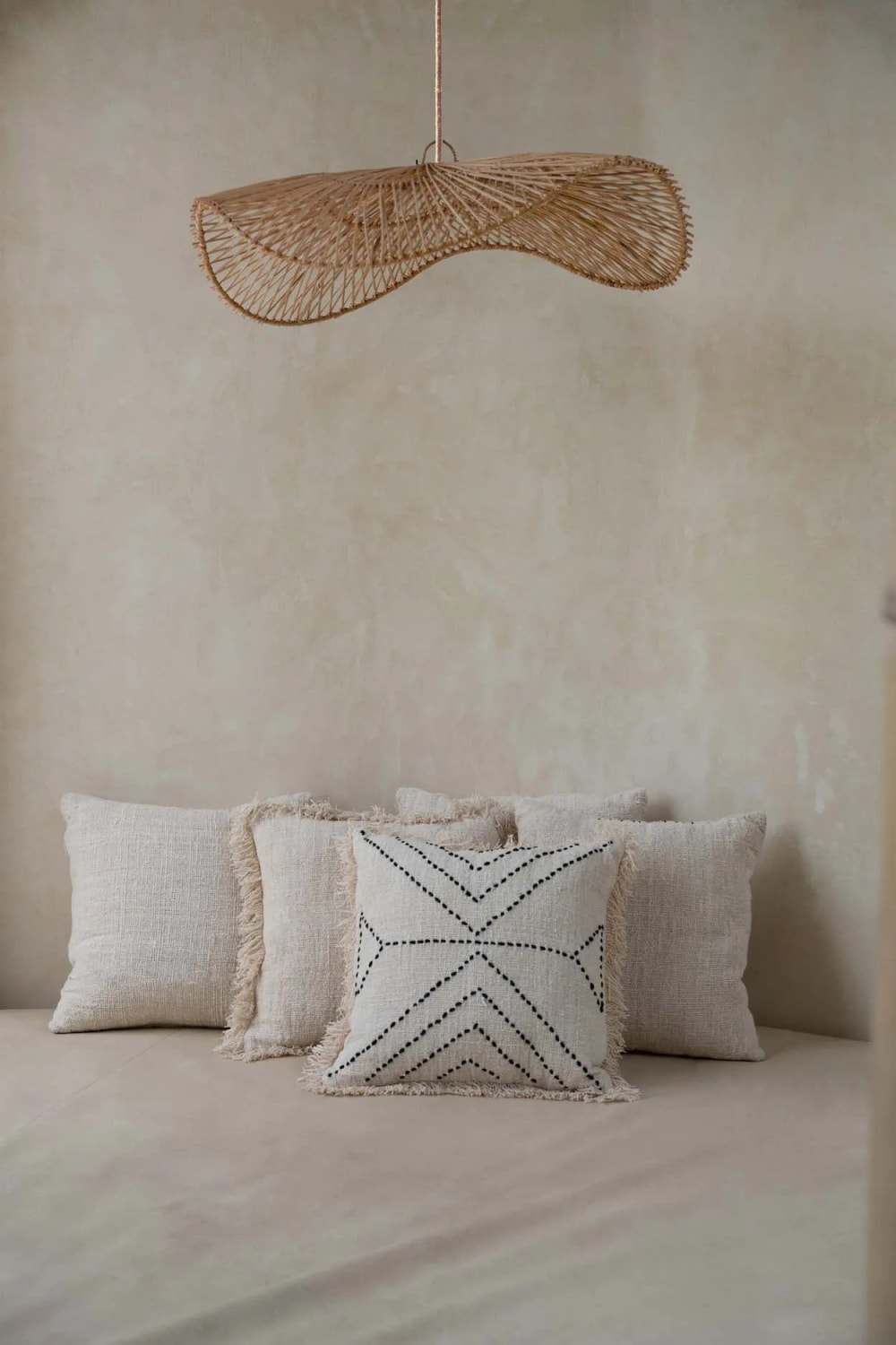 Bazar Bizar Pendelleuchte aus rattan in braun, 75x75x20cm style seaside Beige
