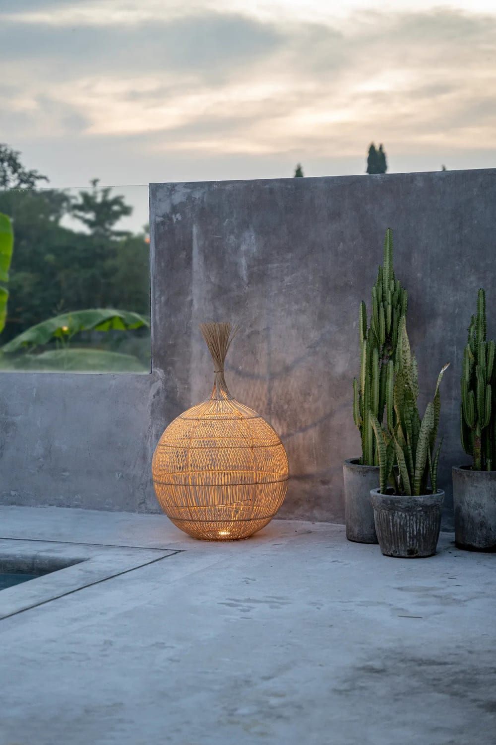Lampadaire rotin marron 50x50x80cm - Maisons du Monde
