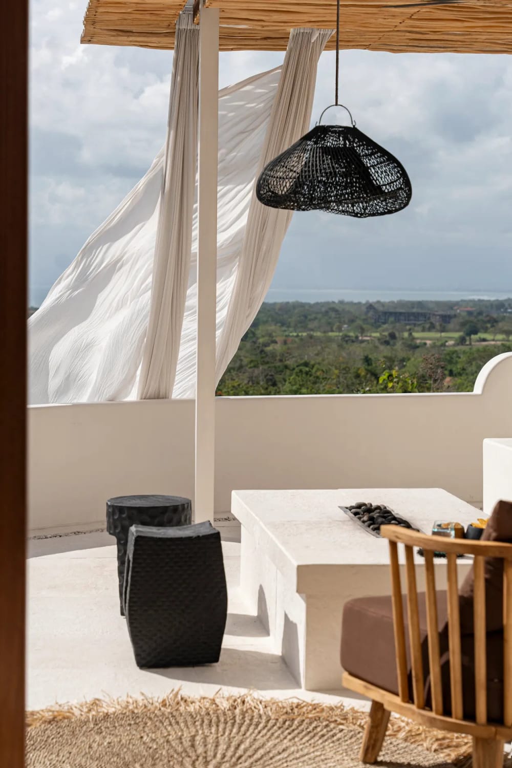 Suspension rotin noir 60x60x35cm — vue 4