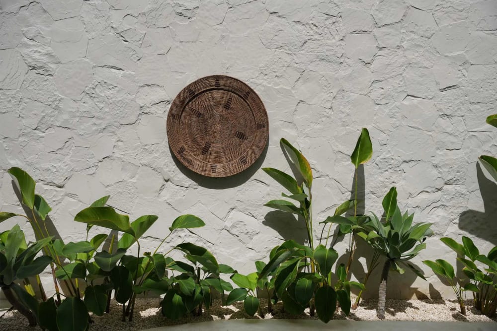 Décoration suspendue rotin noir et marron 80x80x5cm - Maisons du Monde