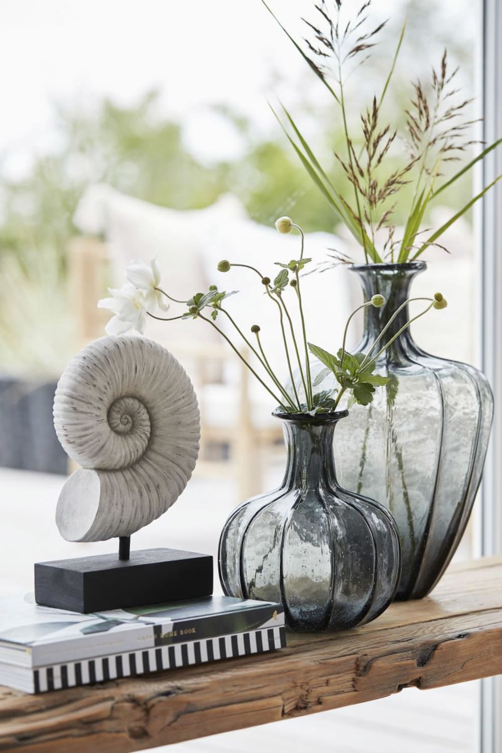 Vase en verre gris H21 - Maisons du Monde