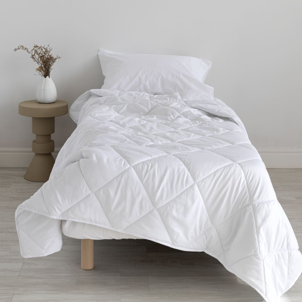 Couette 450 gr 100% Microfibre Blanc 150x220 cm